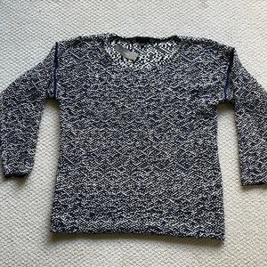 JCrew Navy & Ivory Sweater Size M